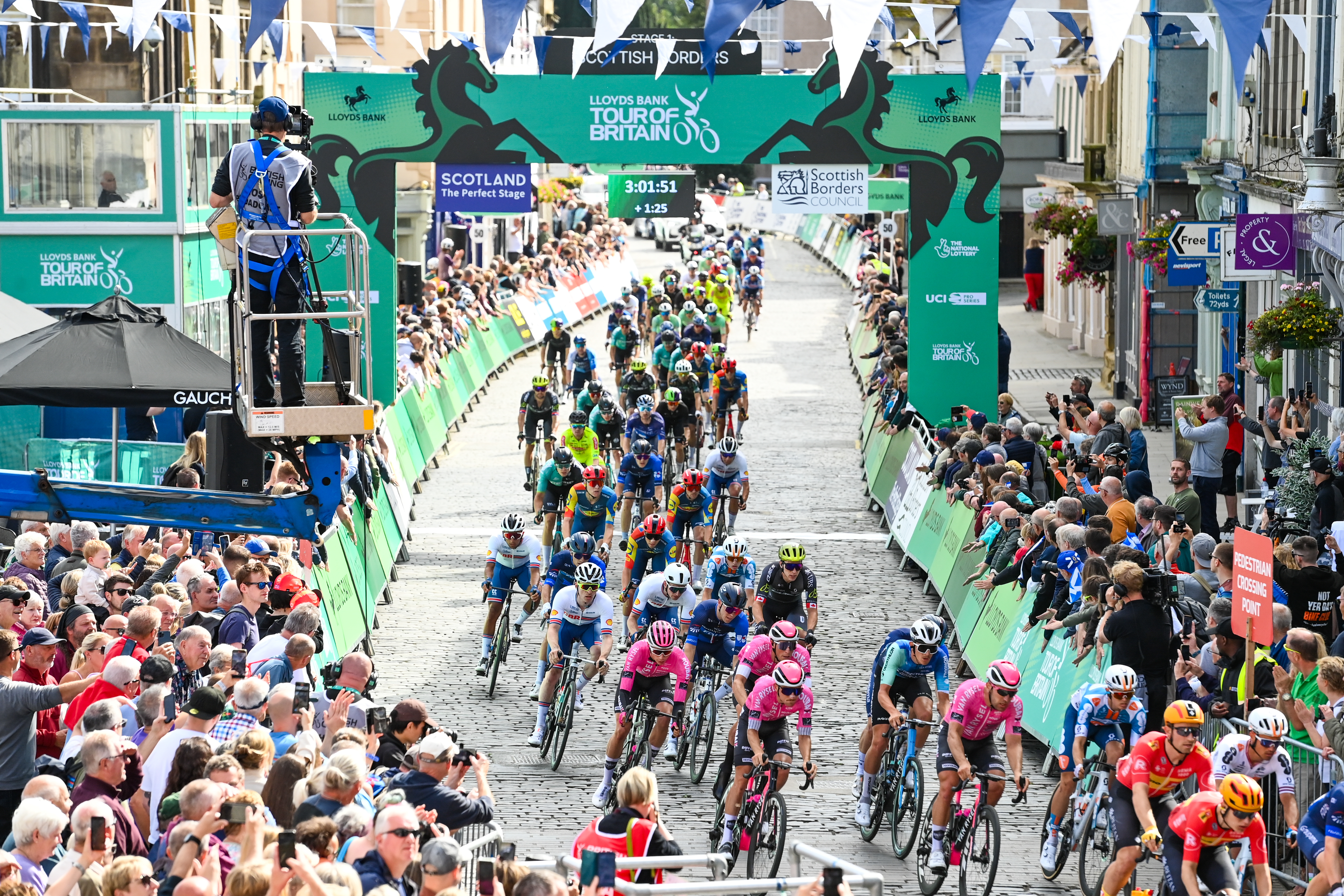 Lloyd’s Tour of Britain to start in Lincolnshire in major boost for physical activity!